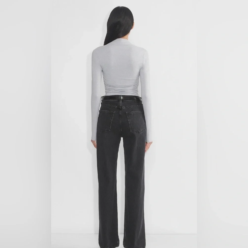 Aritzia Contour Flourish Longsleeve Top Chrome Ruched Flattering Smoothing - Picture 5 of 11